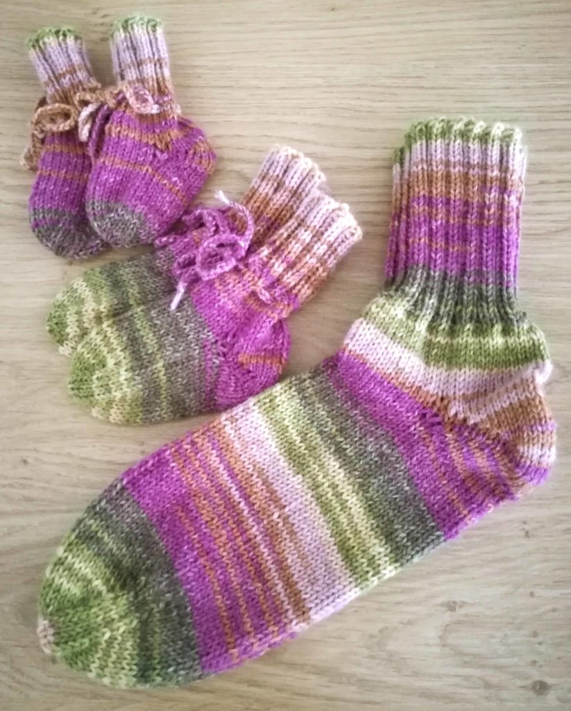 Öko Socken mit Aloe Vera und Jojobaöl . Newborn . 6-12 Monate . Größe 41